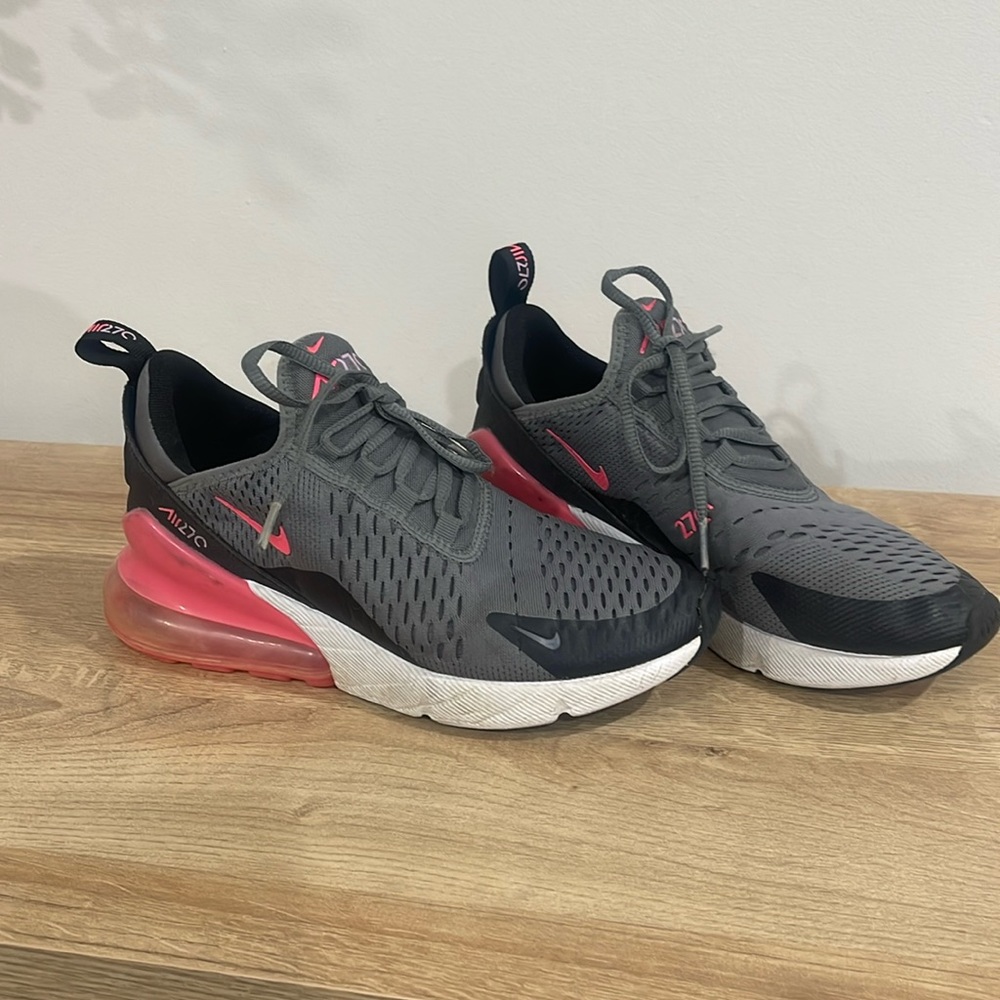 Girls Pink and Grey Nike 270 airmax
